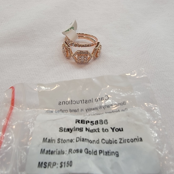 Bomb party ring size 8 - Picture 3 of 4